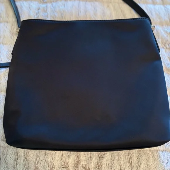 Kate Spade Black Crossbody Bag Sleek Design - Picture 2 of 7